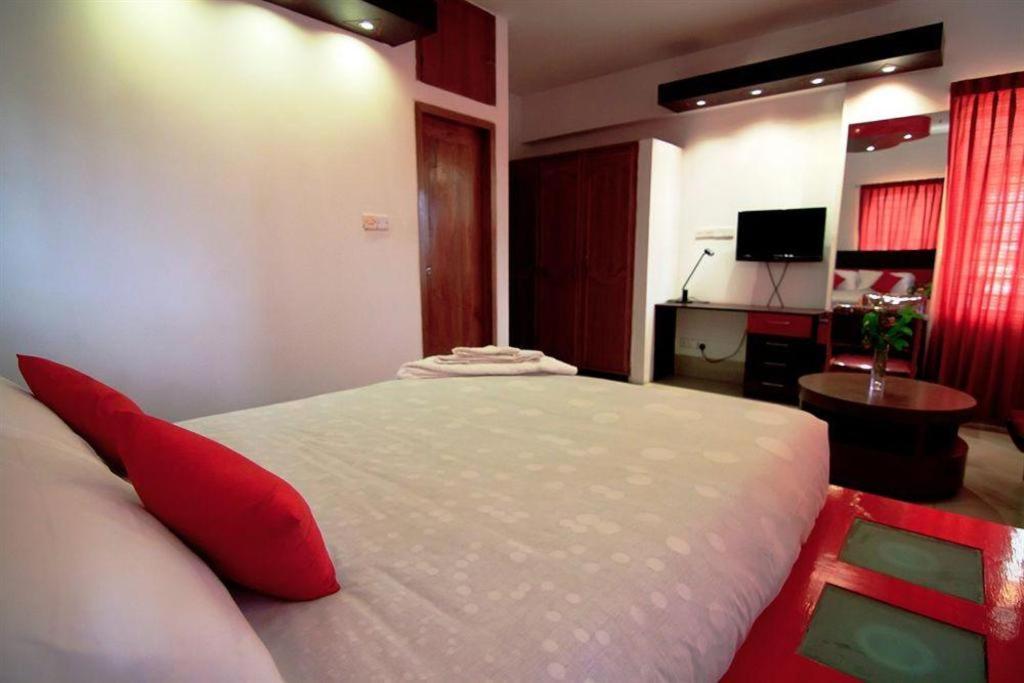 Tropical Daisy Hotell Dhaka Eksteriør bilde