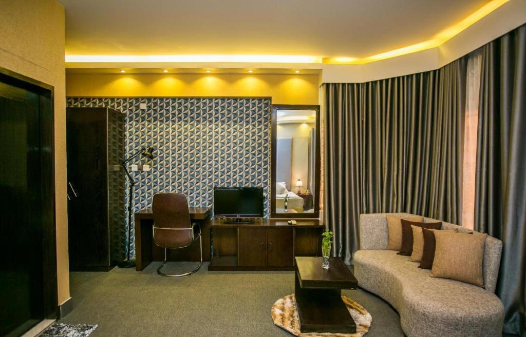 Tropical Daisy Hotell Dhaka Eksteriør bilde