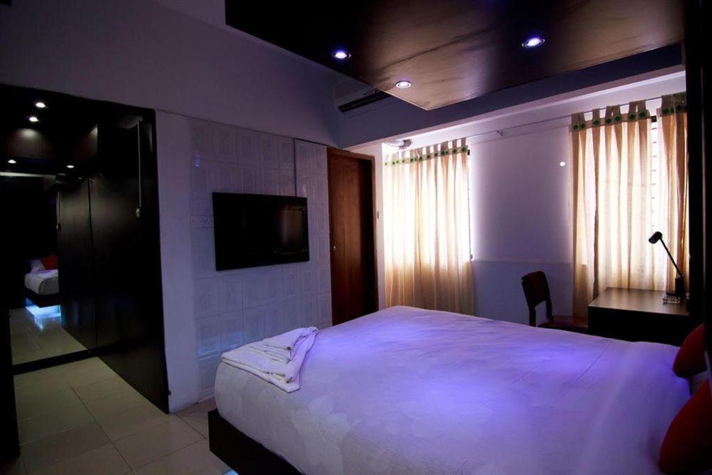 Tropical Daisy Hotell Dhaka Eksteriør bilde