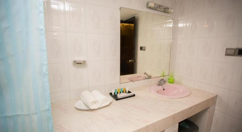 Tropical Daisy Hotell Dhaka Eksteriør bilde