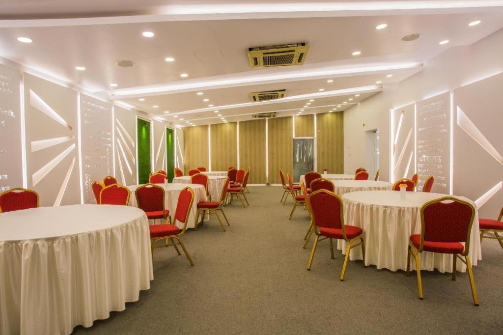 Tropical Daisy Hotell Dhaka Eksteriør bilde