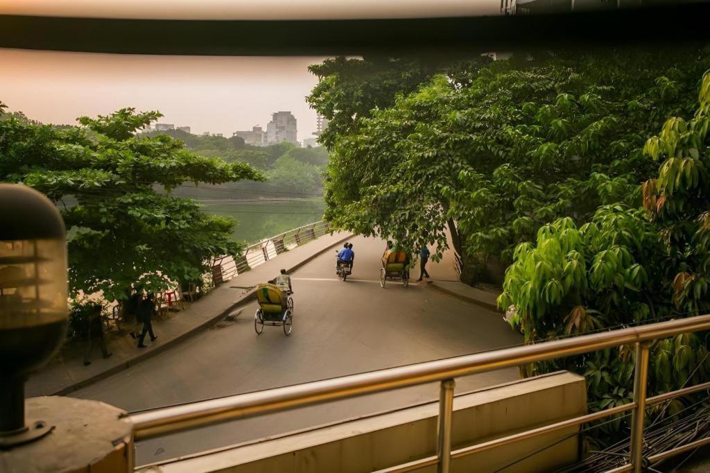 Tropical Daisy Hotell Dhaka Eksteriør bilde
